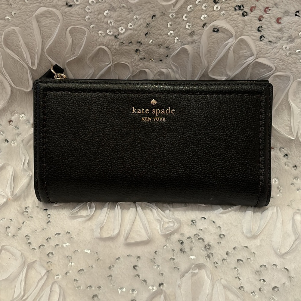 NWT KATE SPADE Patterson Dr. pebbled leather black long wallet